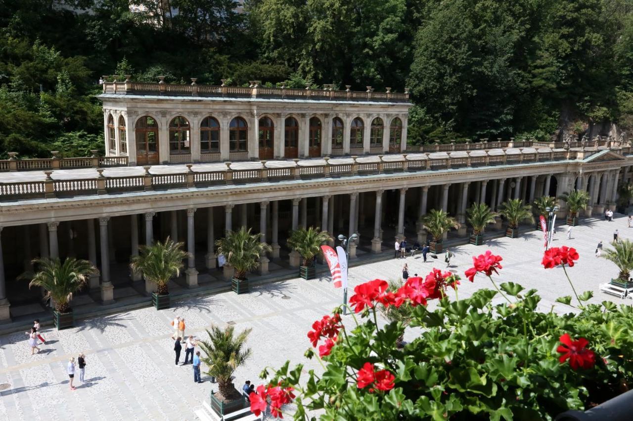 Hotel Astoria & Medical 4*